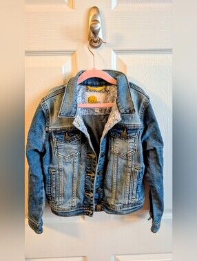 Mini Boden 8-9 EUC Girls' Light Blue Denim Jacket